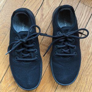 Solid Black Tree Runners - Allbirds Sneakers